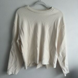 Zara Women's Off-White Crew Neck Sweater